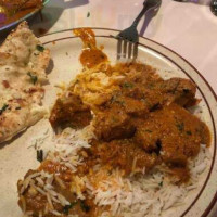 Deeya Indian Bistro food