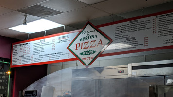 Verona Pizza food