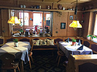 Restaurant Zugspitze inside