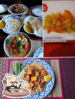 Thai Aroy Maak food