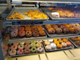 Wendi's Donuts food