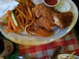 Marinaro's Larkin Tavern food