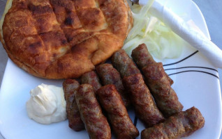 Speciatevi Balkan cousine food