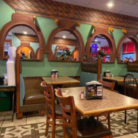 El Mazatlan Mexican Resturant inside