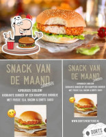 Dorts Patatterie Bom Burger inside