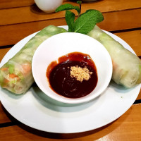 Tonis Vietnamesische Kuche food