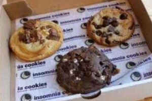 Insomnia Cookies food