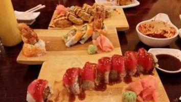 Sunny's Sushi, Steak, Seafood House food