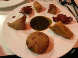 The Blue Taj food