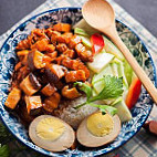 Classic Taiwan Braised Pork Rice (33 Food Station) food