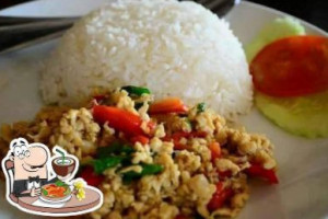 Phirom Thai Horten Torg food