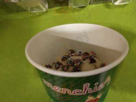 Menchie's Frozen Yogurt food