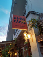 Senor Tapas food