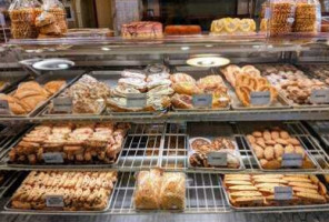 Isgro Pastries food