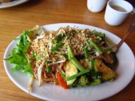 Sukhothai Marigny food