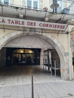 La Table Des Cornières outside