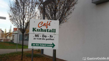 Café Kuhstall outside