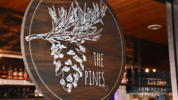The Pines Wa food