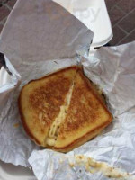 Everdine's Grilled Cheese Co. food