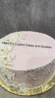 Mrs. D's Custom Cakes And Goodies food