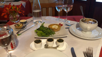 L 'Escargot food