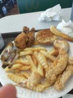 Tenders food