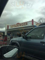 Blake's Lotaburger outside