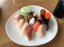 Sushi-Tai food