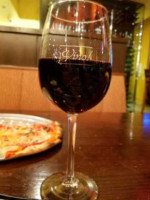 Naples Flatbread & Wine Bar food