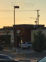 Pizza Hut outside