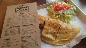 La Taqueria food