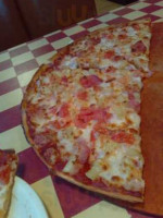 Pizza Hut food