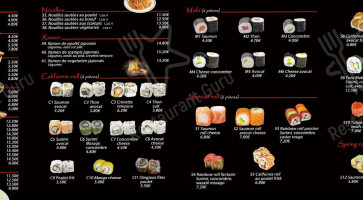 Oishi Sushi inside