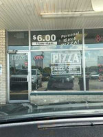 Feraro's Jersey Style Pizza food