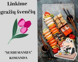 Sushi Manija food