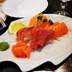 Sushi Itchi II food
