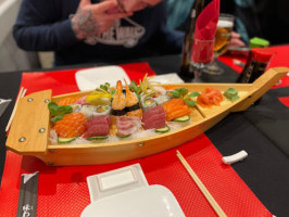 Sushi Nord food