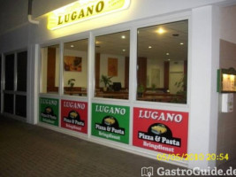 Pizzeria Lugano inside