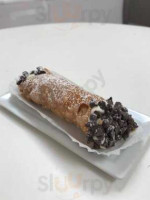 Romolo's Cannoli And Spumoni Factory food