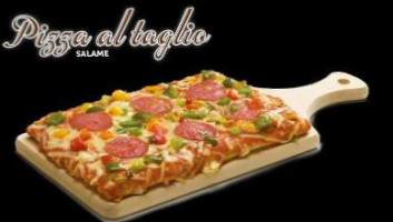 Pizza Piu 55 food