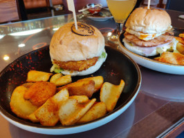 Cafeteria Bisbal Park food