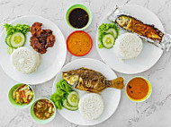 Selera Mega Nasi Kukus Abang Macho food