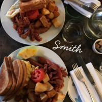 Smith Restaurant food