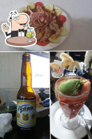 Mariscos Los Carlos food