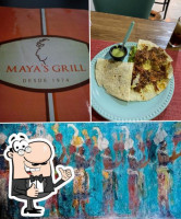 Maya's Grill food