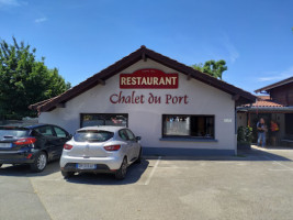 Chalet Du Port food