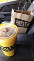 Dickey's Barbecue Pit food