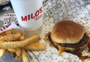 Milo's Hamburgers food