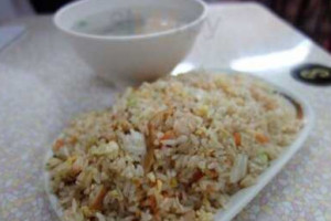 Dú Jiā Shào Xìng Chǎo Fàn food