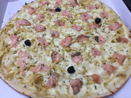 Pizzabella food